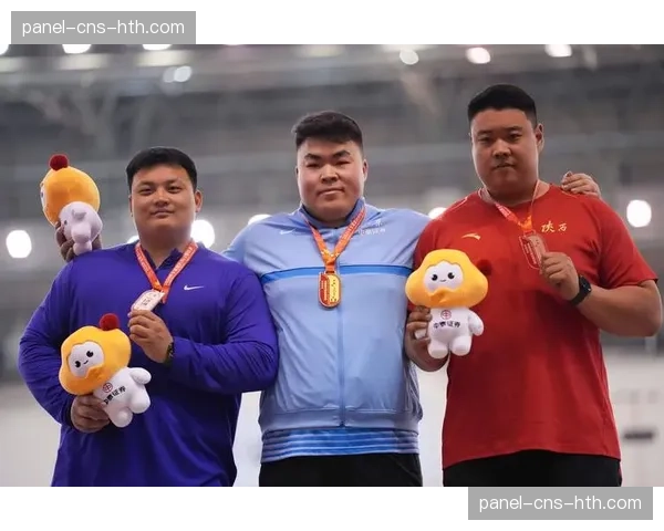 邢家梁全国室内田径锦标赛三破男子铅球全国纪录，最终成绩20.95米